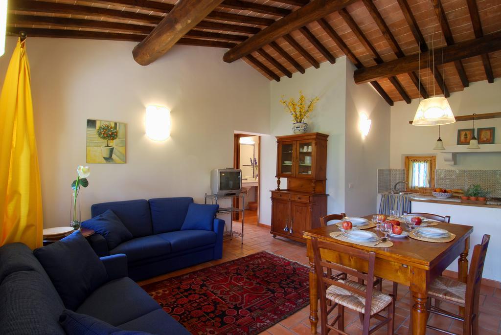 Agriturismo Raccianello Сан-Джиміньяно Номер фото